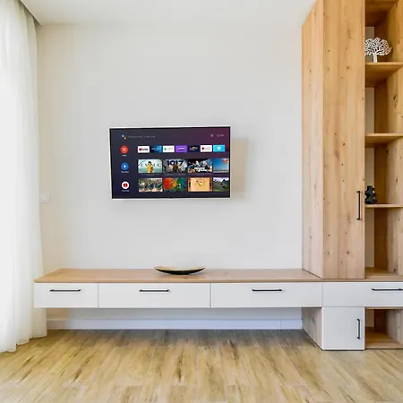 Modern 1bd Near Paradise Center & Vitosha Metro By Flat Manager Appartement