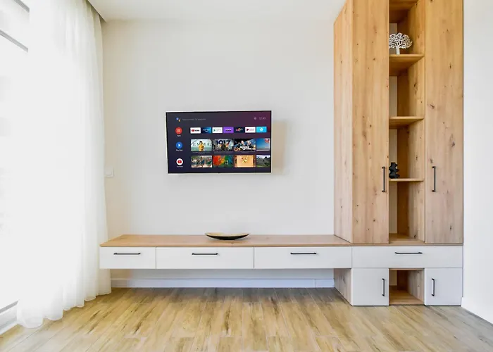 Modern 1bd Near Paradise Center & Vitosha Metro By Flat Manager アパート